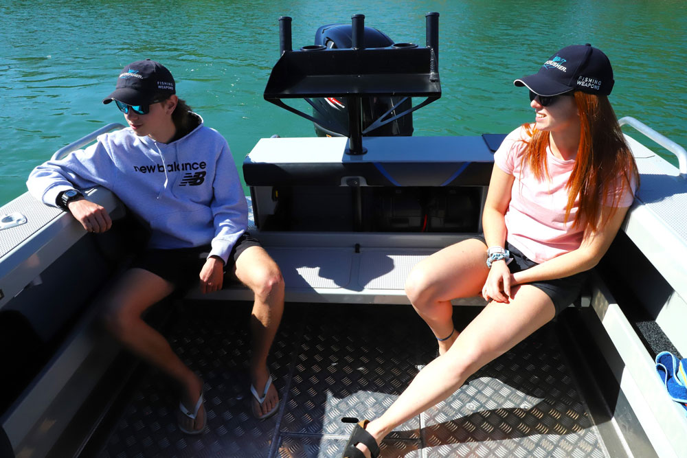 The foldaway rear lounge creates a huge fishing area with comfortable fish fighting positions